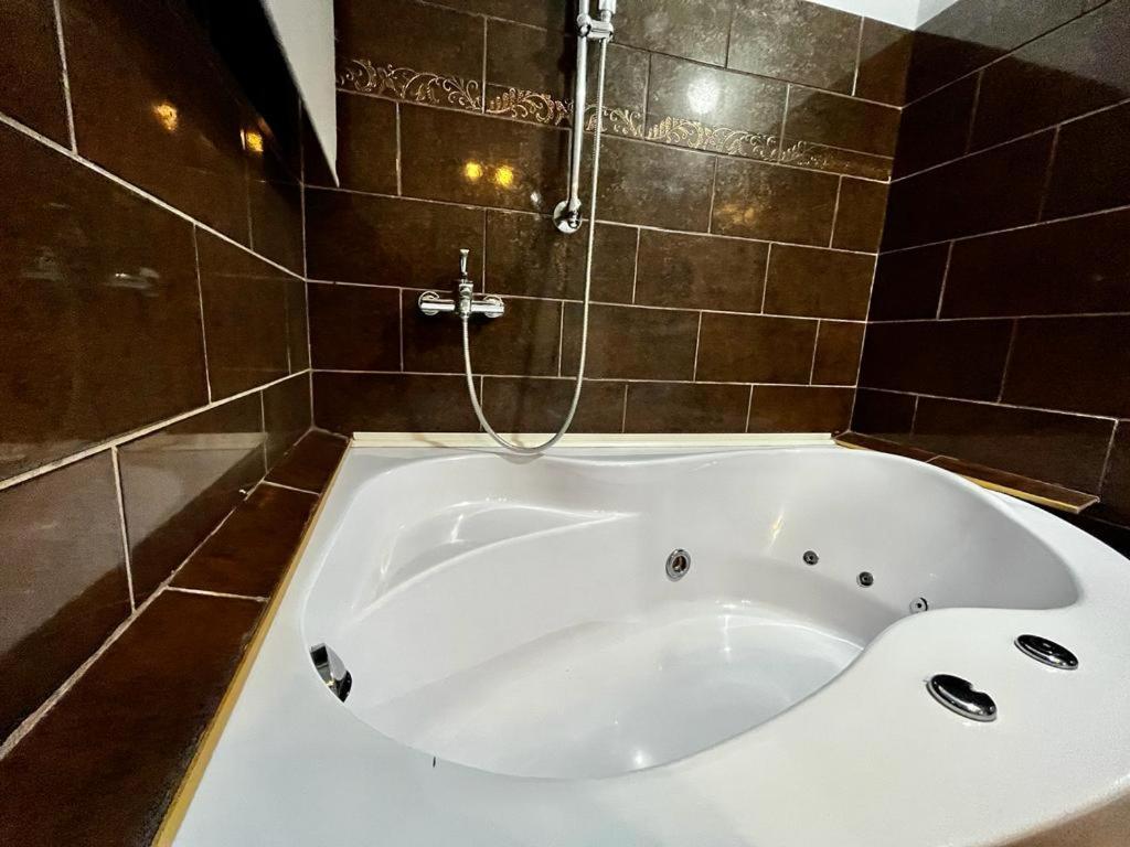 Kpm Downtown Apartments Βουκουρέστι Εξωτερικό φωτογραφία