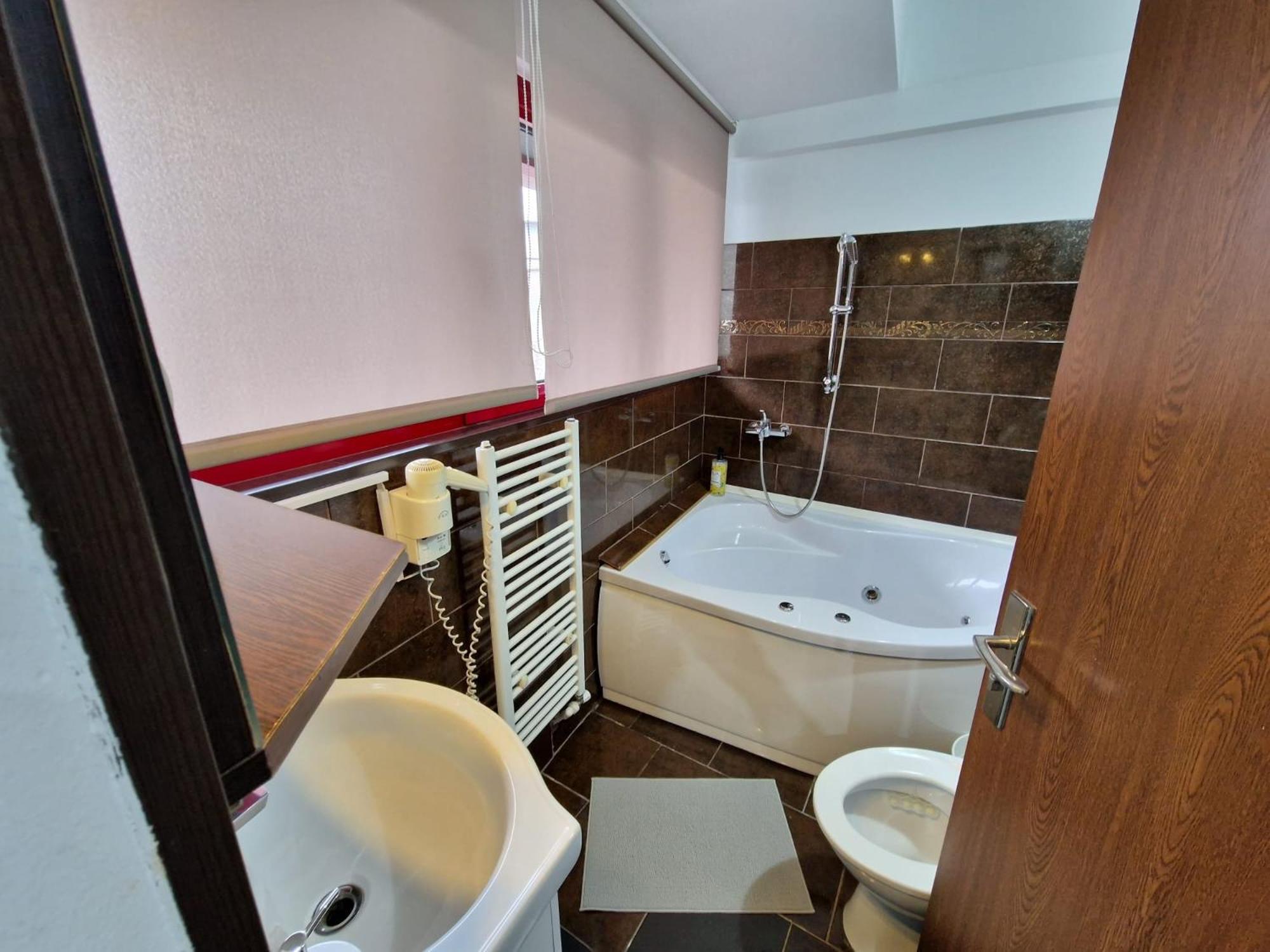 Kpm Downtown Apartments Βουκουρέστι Εξωτερικό φωτογραφία